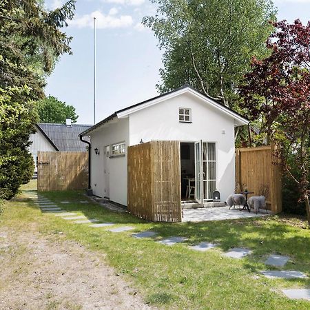 Cute Little Cottage In Hoellviken Exterior photo